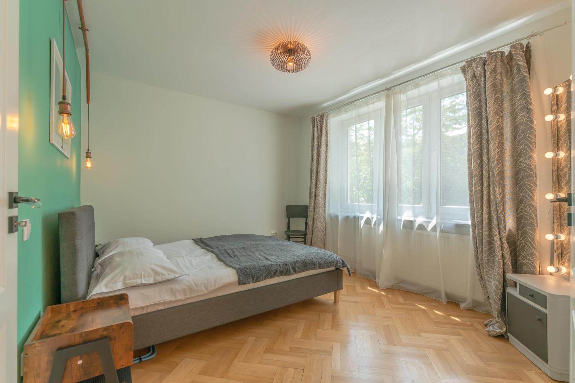 Castanilor 6 - Hip Industrial Apartment Close To City Centre Braşov Exterior foto